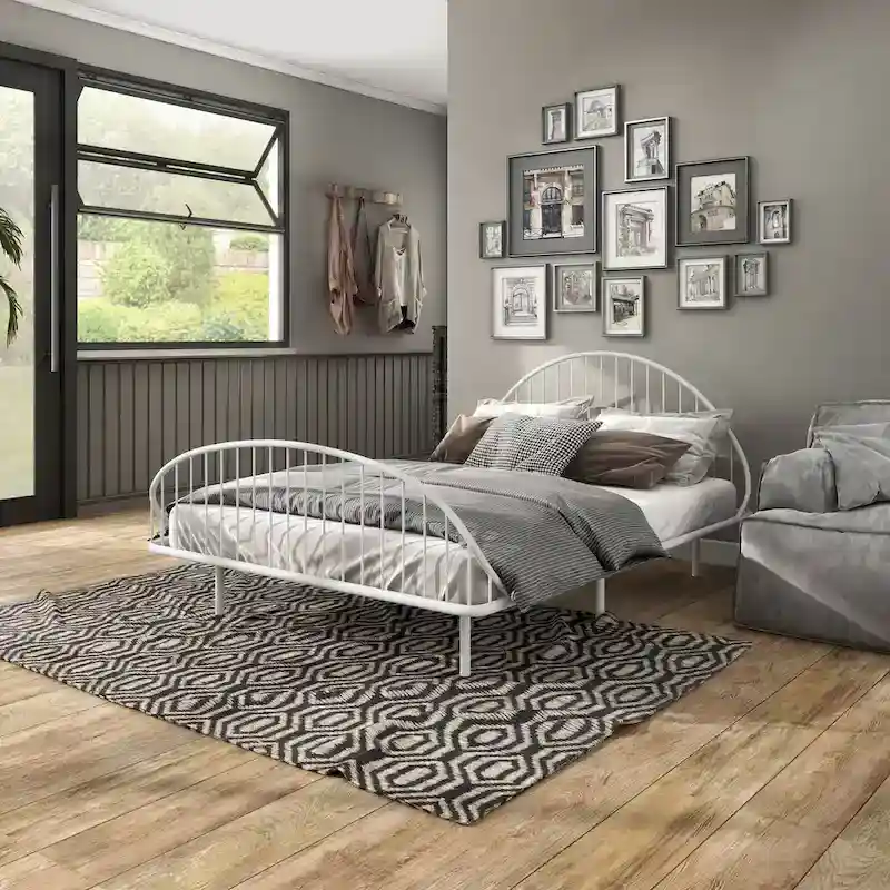 Furniture of America Duke Curved Metal Powder Coated Bed Frame, No Box Spring Needed