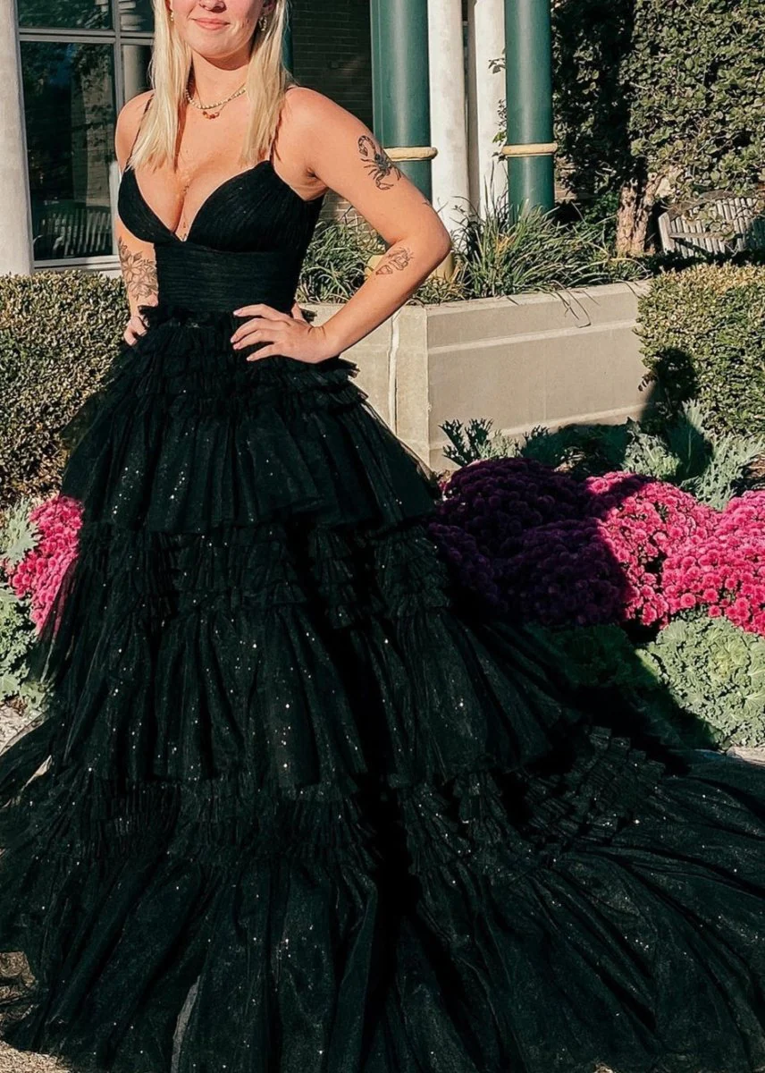 Tulle Deep V Neck Spaghetti Straps Long Prom Dress