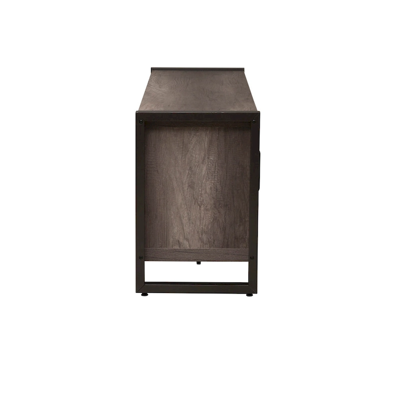 Tanners Creek Greystone Entertainment Center w Piers