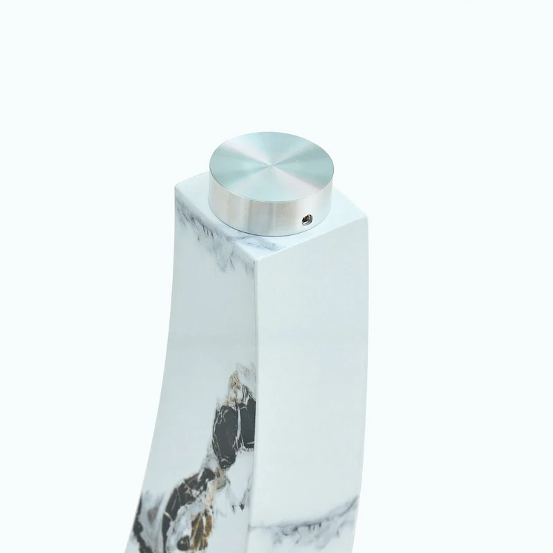 Modern and simple rectangular glass console table