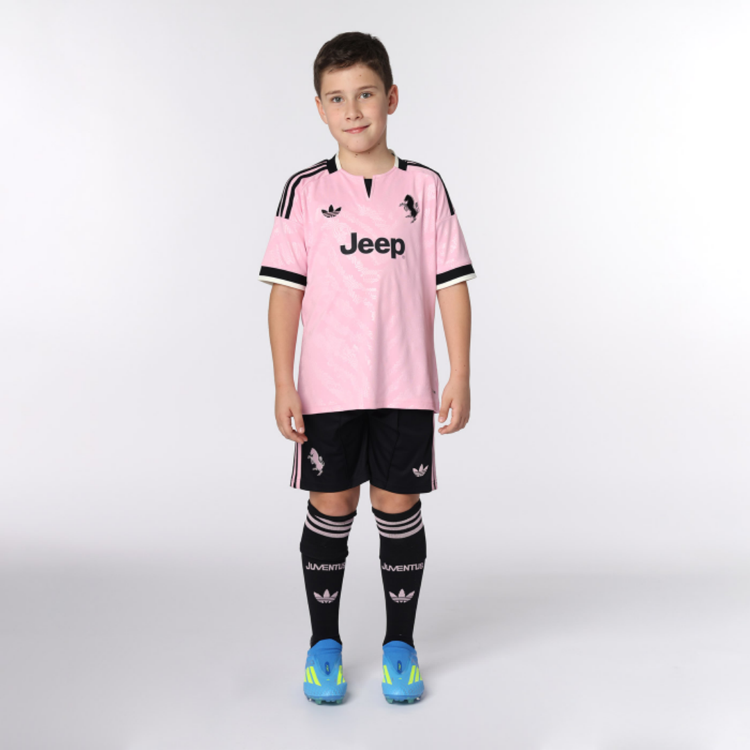 Kid's Juventus Away Kit 2026/27