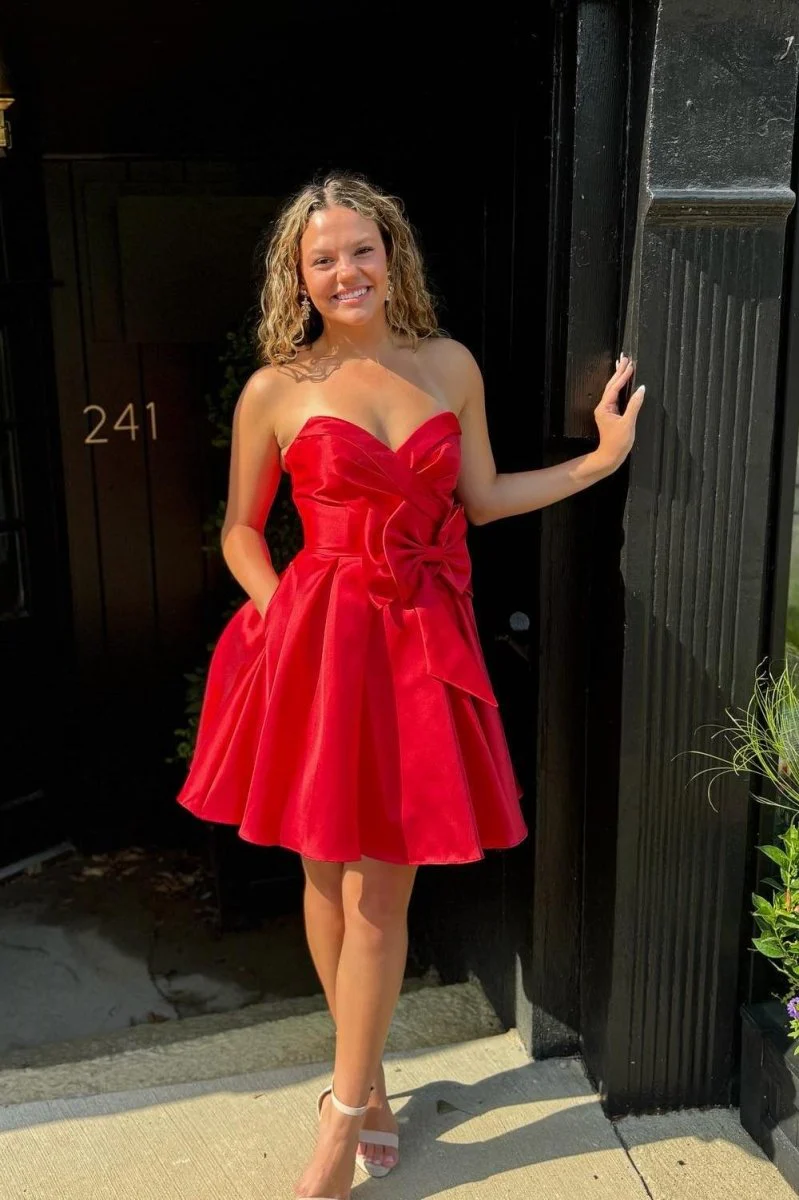 Red - A-line Sweetheart Satin Short Homecoming Dresses With Bow