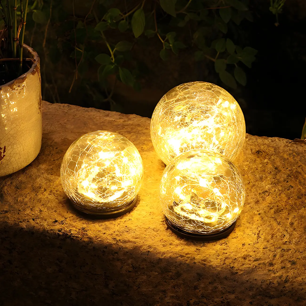 Simplicity Crackle Glass Ball Landscape Lighting
