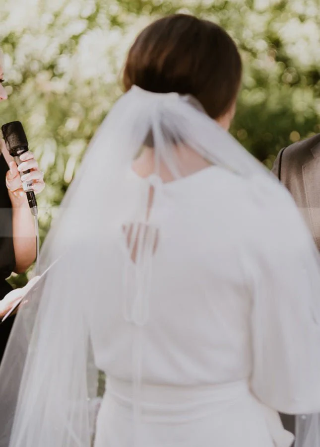 Simple Elegant Half Sleeves Crepe O-Neck White Wedding Dresses with Sash