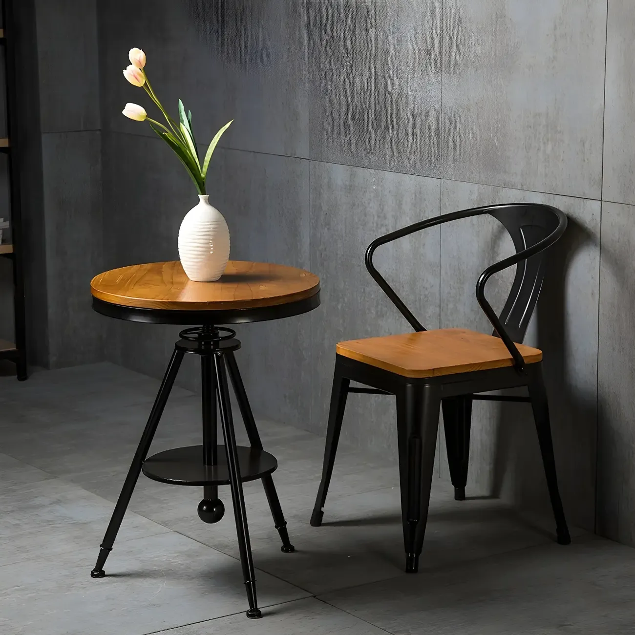 Adjustable Pine Wood Round Cocktail Bar Table for Home Bar