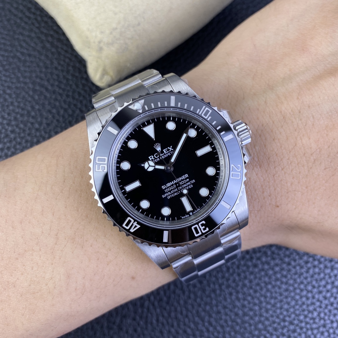 VSF Submariner Rolex replica watch on wrist
