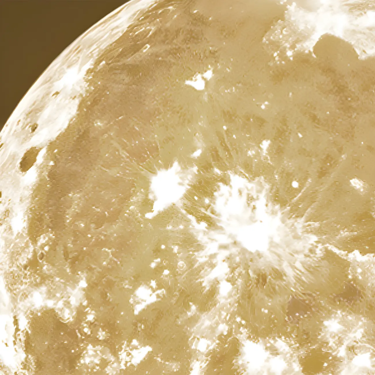 White Resin Moon-Shaped Post Cap Light