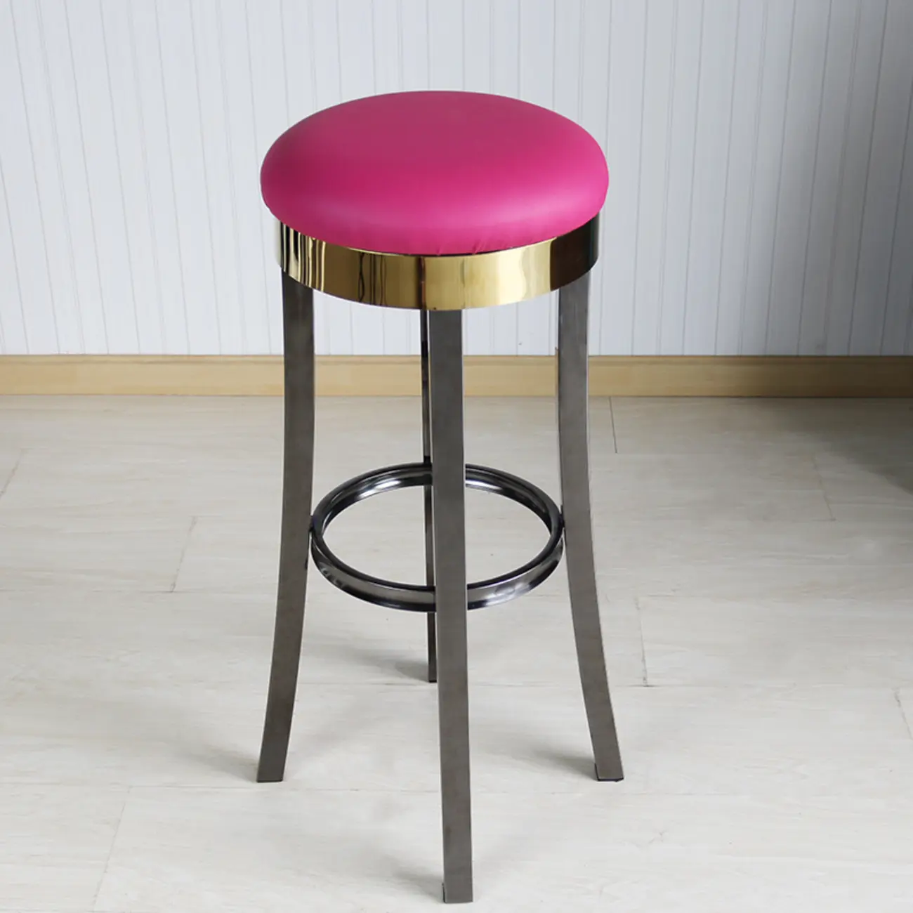 Bar Height Swivel Scandinavian Leather Bar Stools