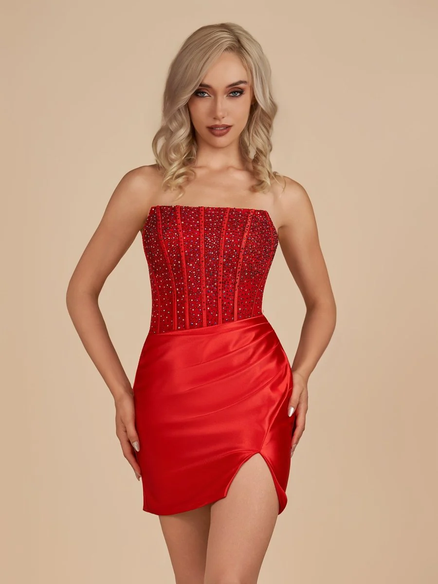Red - Scoop Neck Satin Short Homecoming Dresses With Beadings