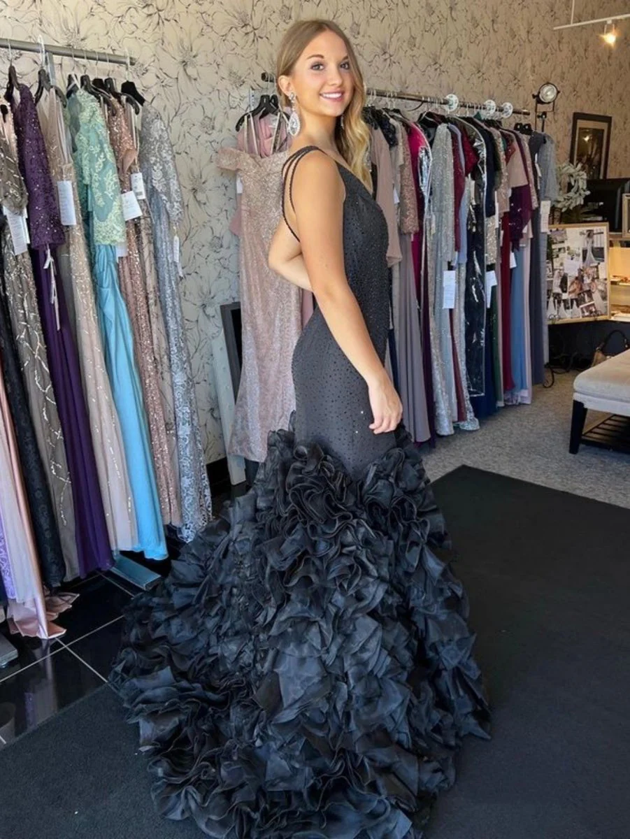 Mermaid Black One Shoulder Tiered Sequins Long Prom Dress
