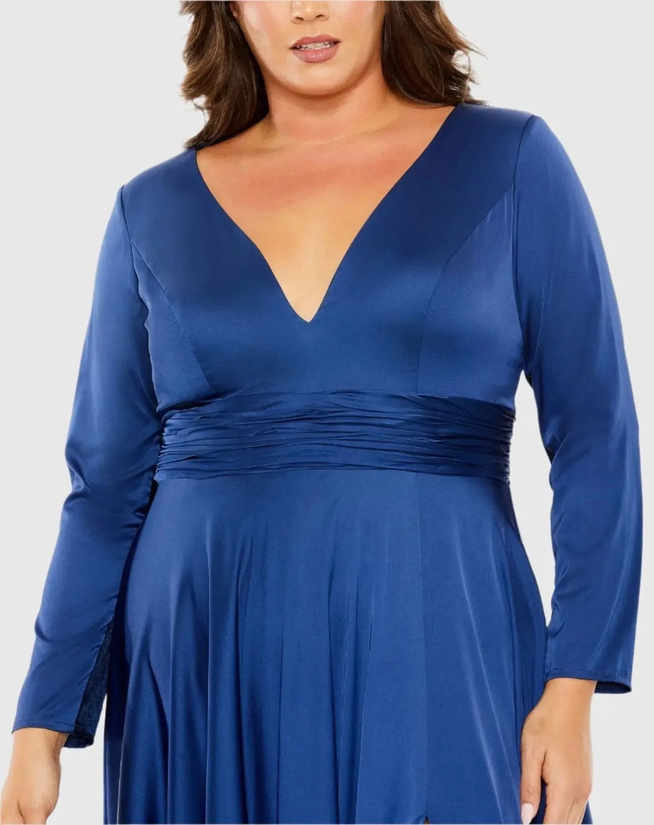 Blue Long Sleeve V Neck A Line Gown