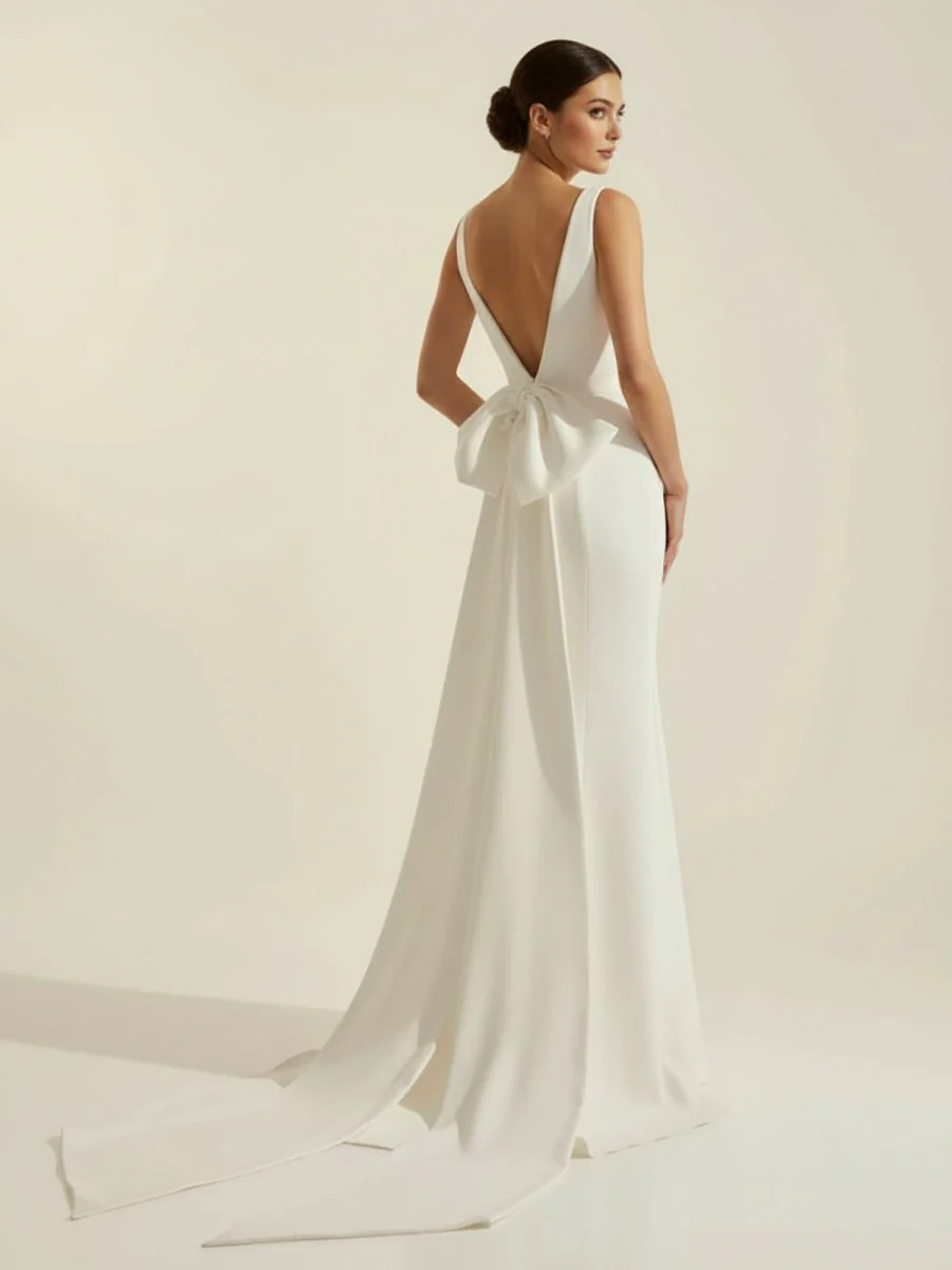 Simple Sleeveless Mermaid Wedding Dress With Sexy Bow