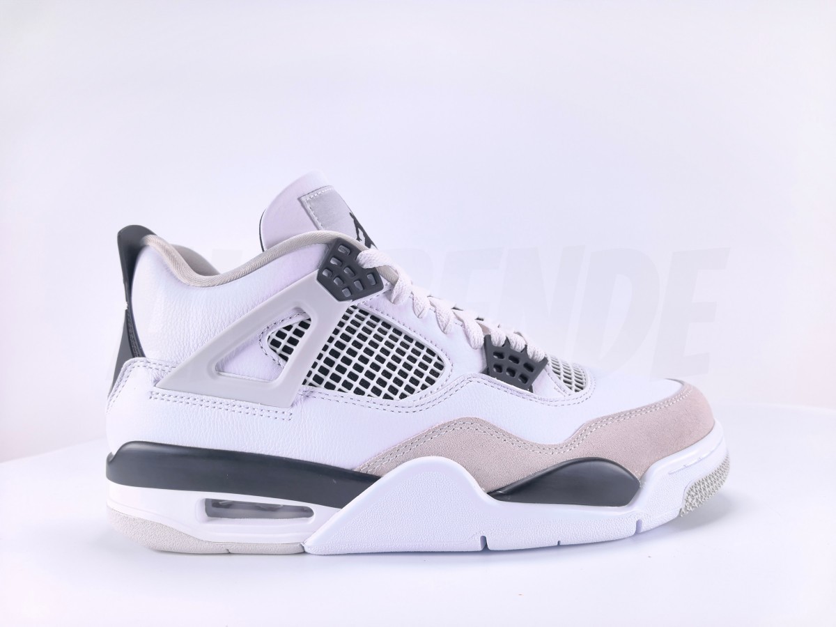 Air Jordan 4 Retro Military Black - Aktrende