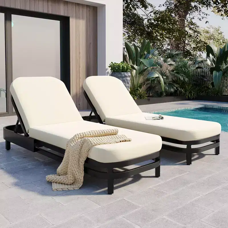 Christopher Knight Home Stella Modern Outdoor Aluminum Lounge Chairs with Cushions (Set of 2)