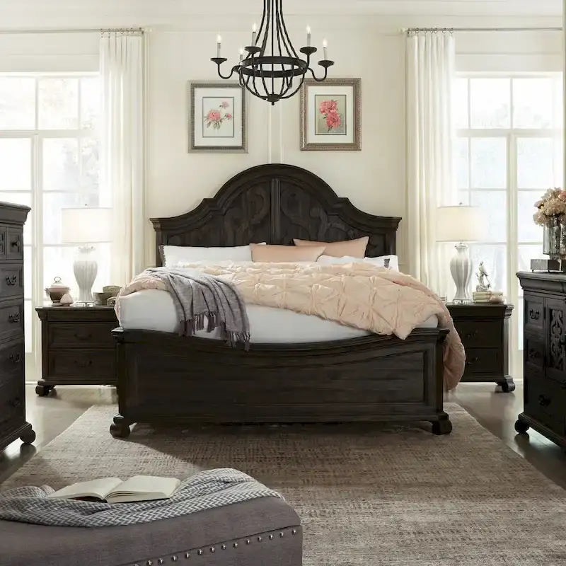 Traditional Peppercorn Panel Bed