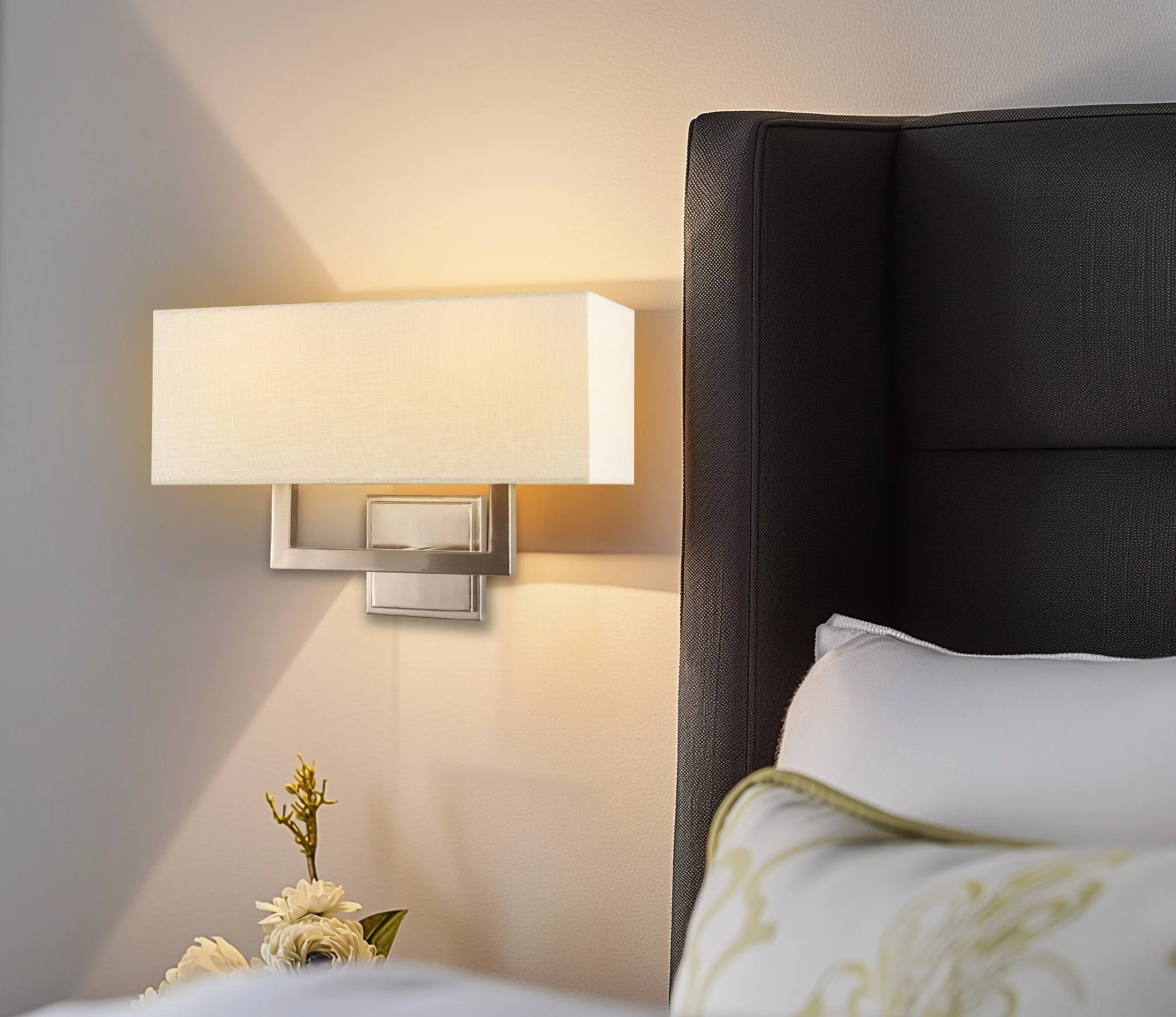 Haven 16 2-Light Modern Wall Sconce