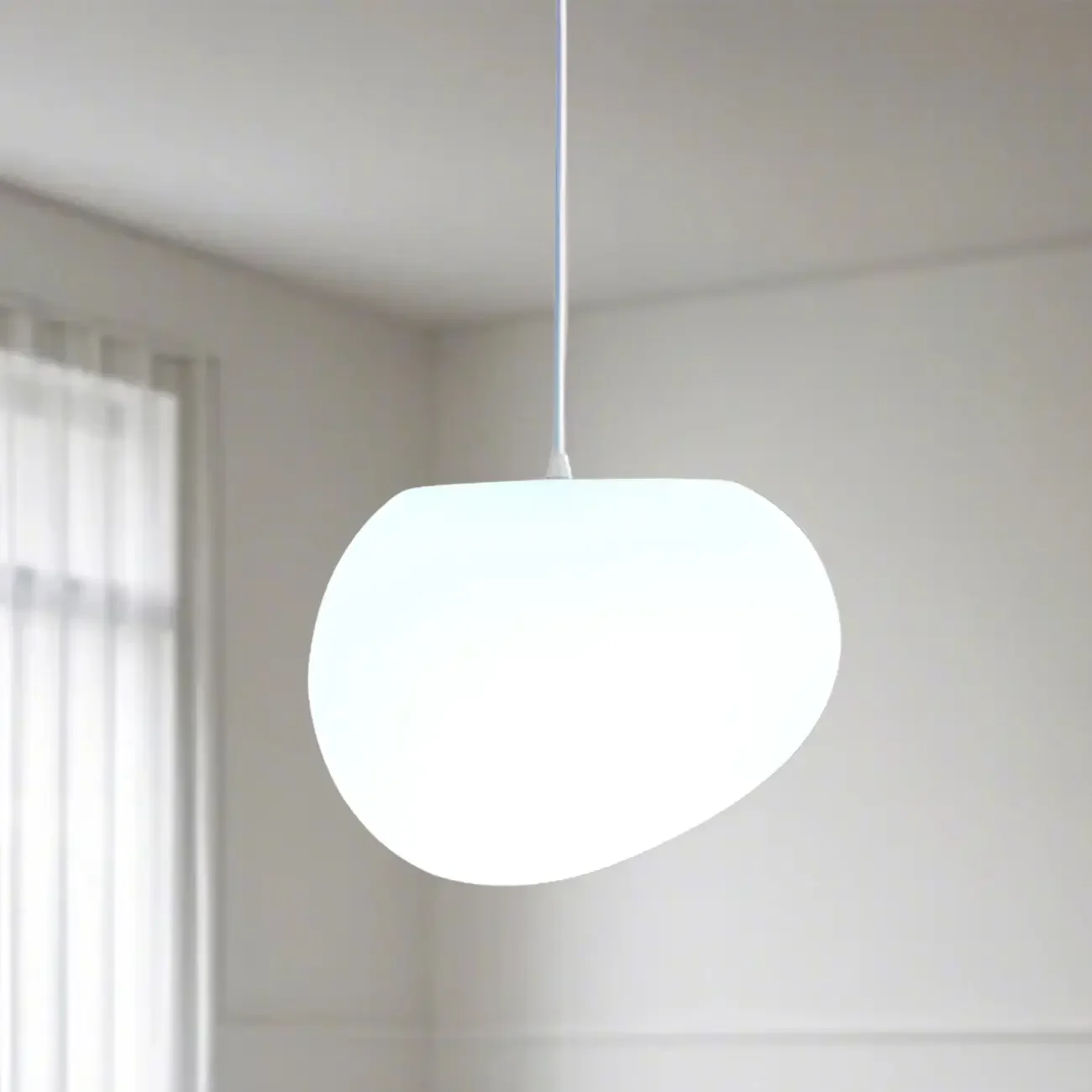 Designer Cream Resin Pebble Pendant Lamp for Dining Room