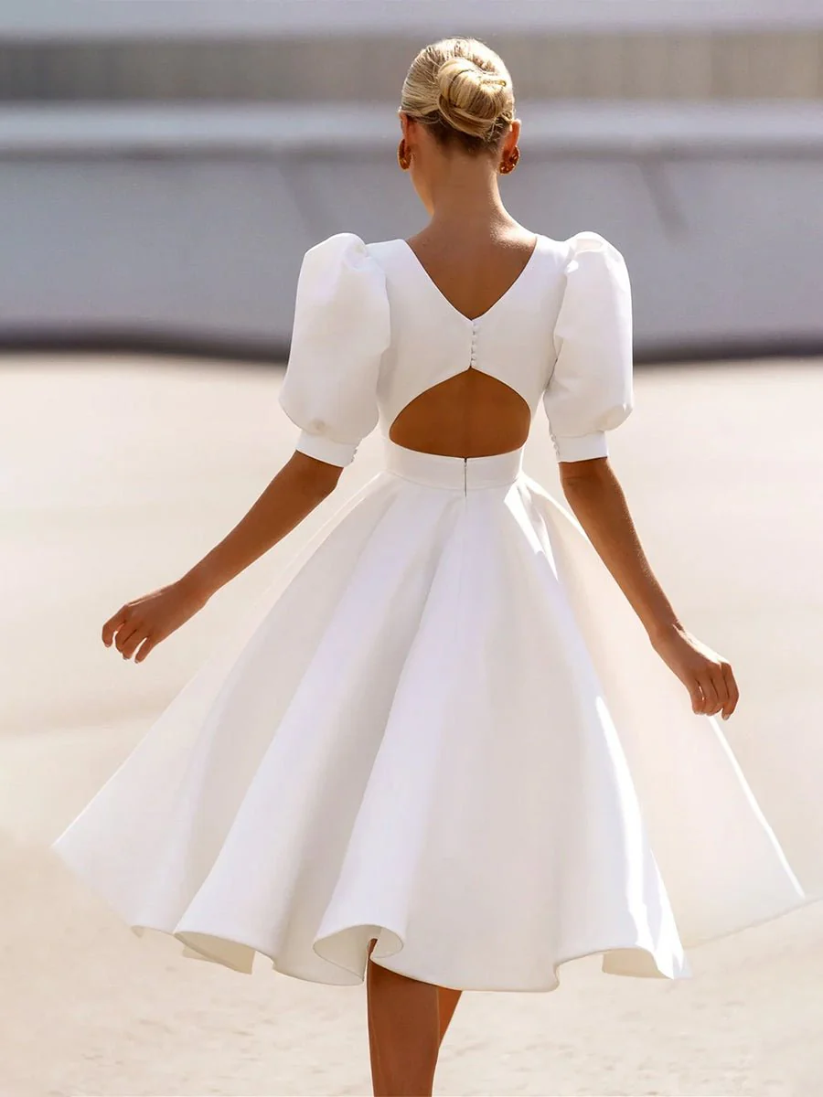 Elegant Bateau A Line Satin Knee-length Wedding Dress