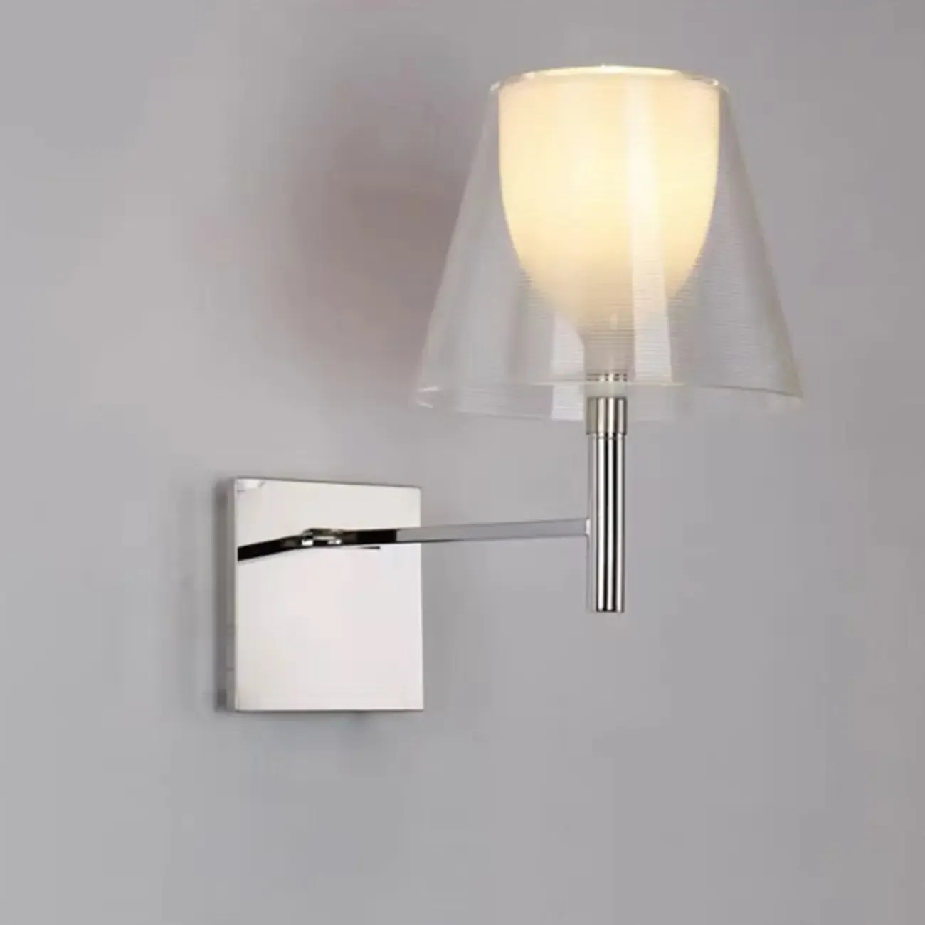 Modern Simple Metal Mini Wall Sconce