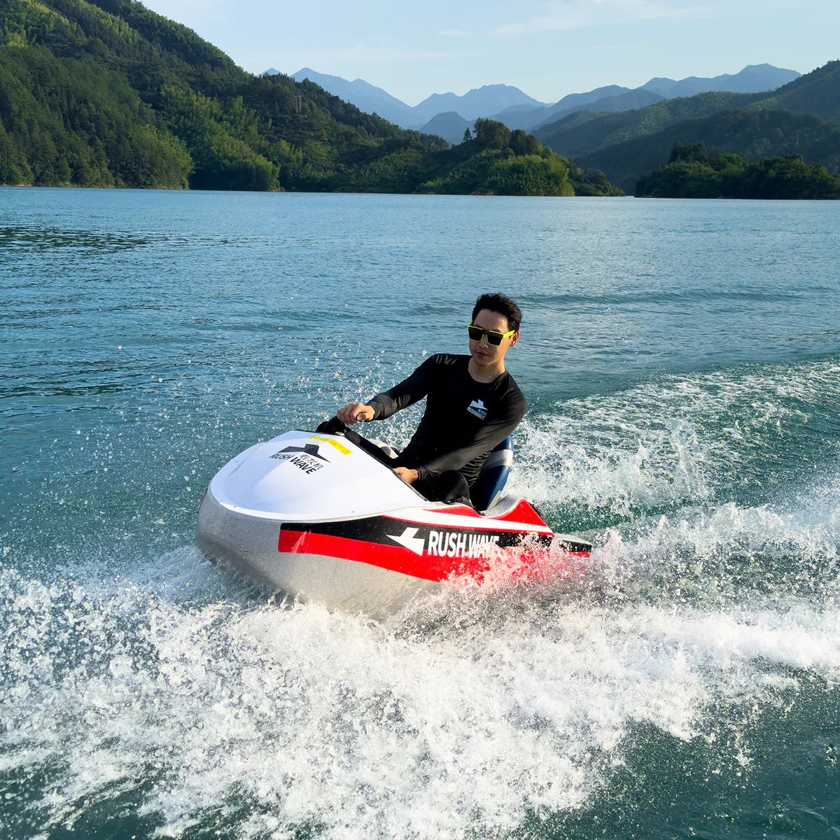 RUSH WAVE / GOYOJO Electric Go-kart Boat
