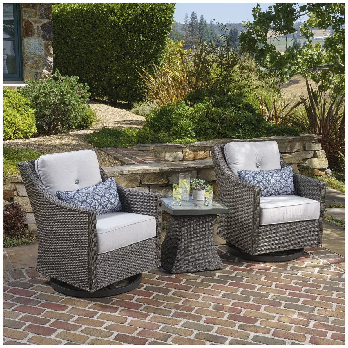 SunVilla Malibu 3-piece Outdoor Patio Seating Set（Out of stock soon）