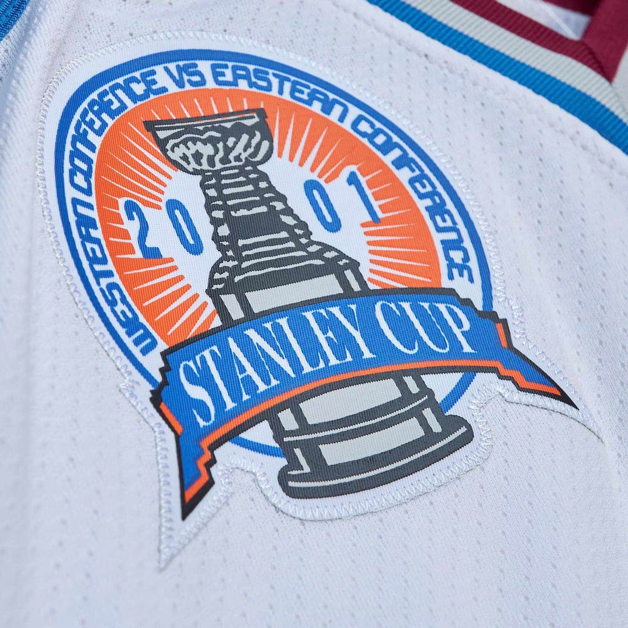 Joe Sakic Colorado Avalanche Mitchell & Ness Captain Patch 2000\/01 Blue Line Player Jersey - White