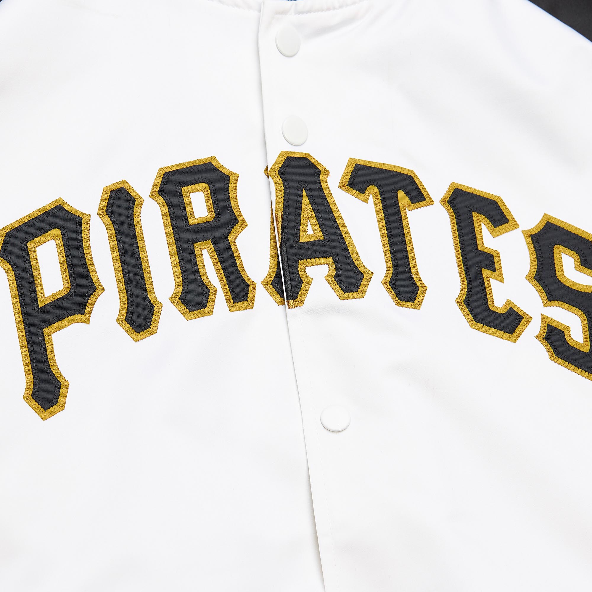 Roberto Clemente Pittsburgh Pirates Mitchell & Ness Cooperstown Collection Legends Lightweight Satin Raglan Full-Snap Jacket - White\/Black