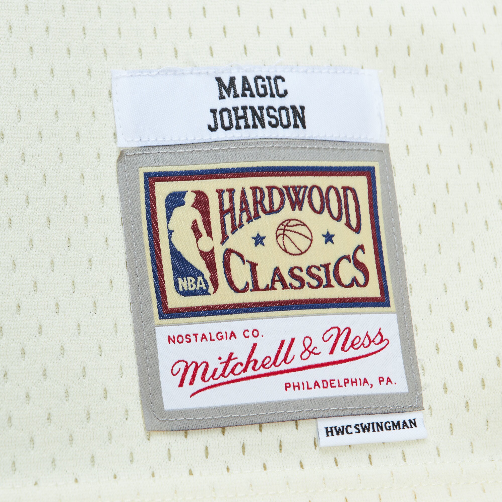 Magic Johnson Los Angeles Lakers Mitchell & Ness Chainstitch Swingman Jersey - Cream