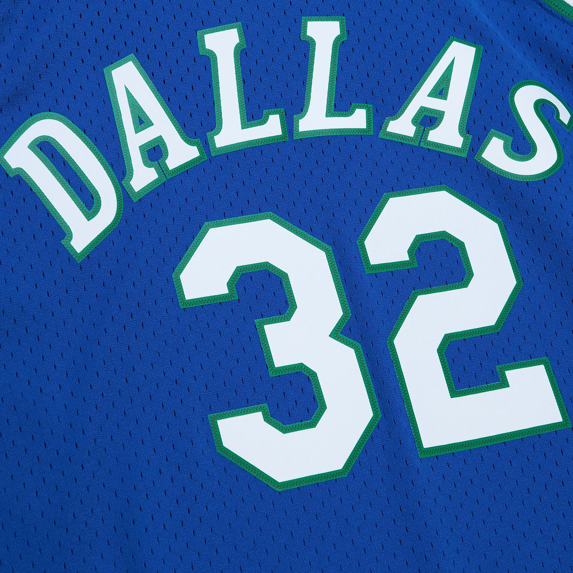 Jamal Mashburn Dallas Mavericks Mitchell & Ness 2001\/02 Hardwood Classics Swingman Jersey - Blue