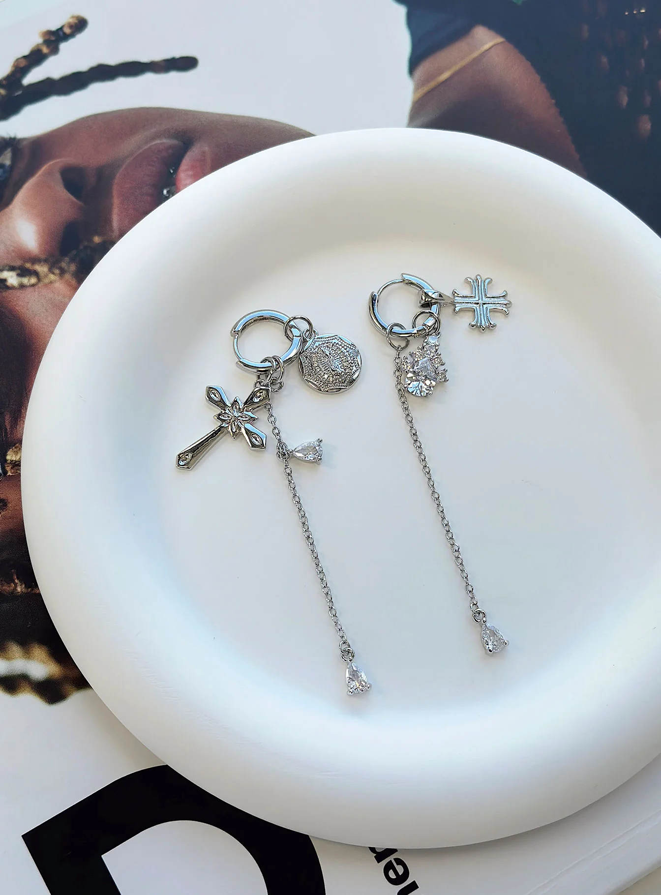 Anada Earrings Silver