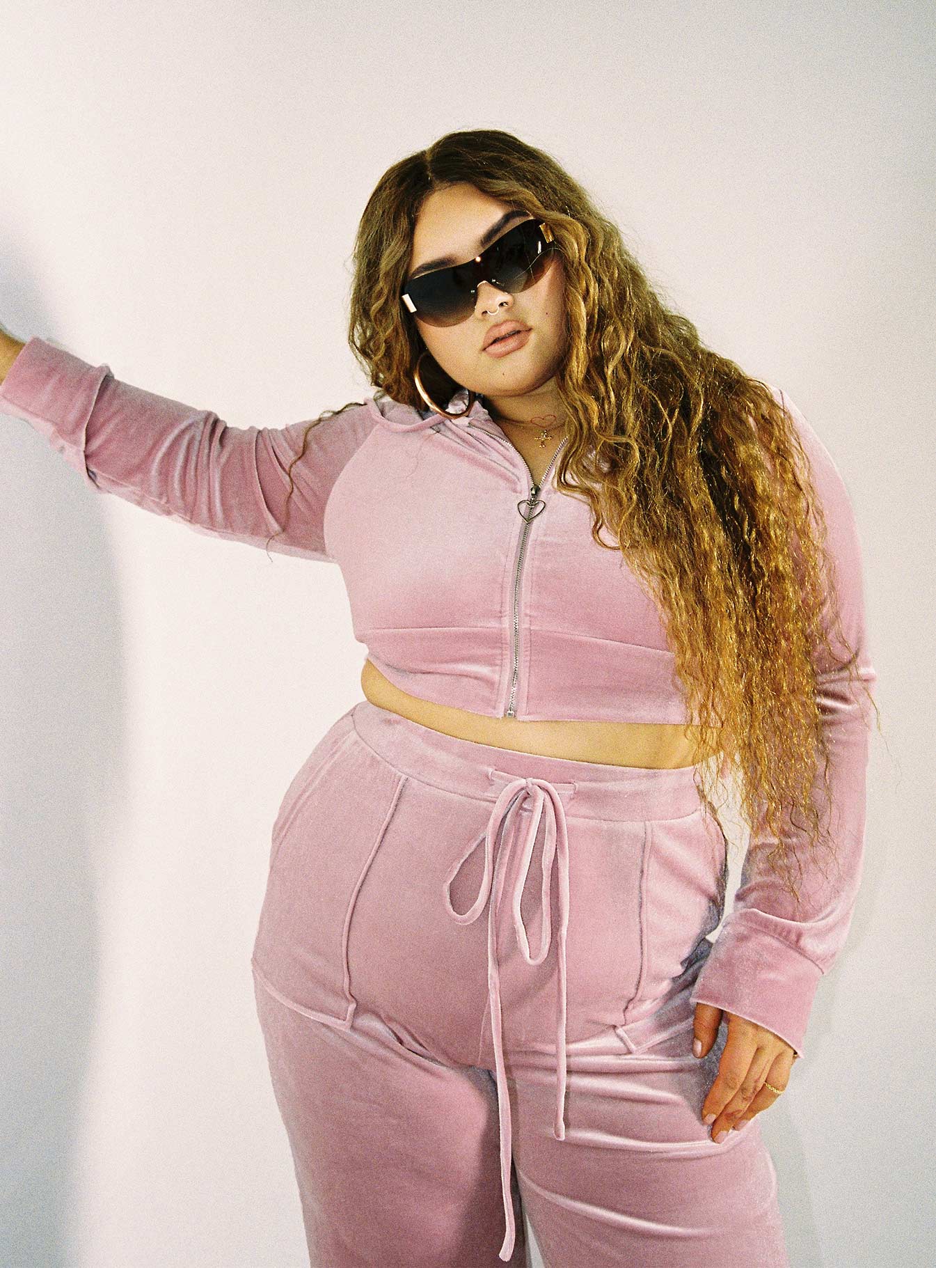 Velour Hoodie Pink Curve