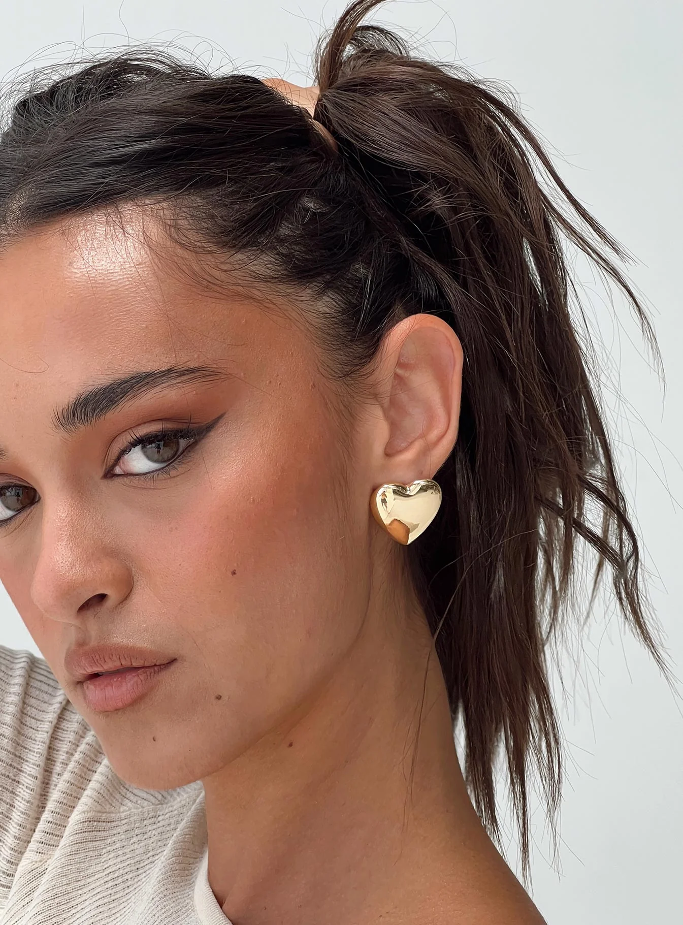 Leyna Earrings Gold