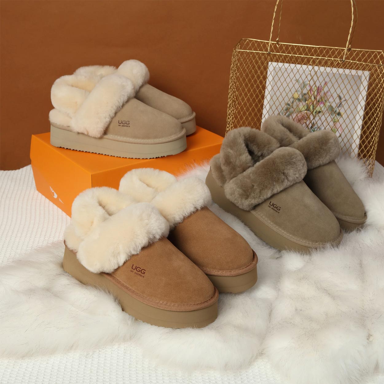 Kiley Removable Strap Platform Ugg Slippers