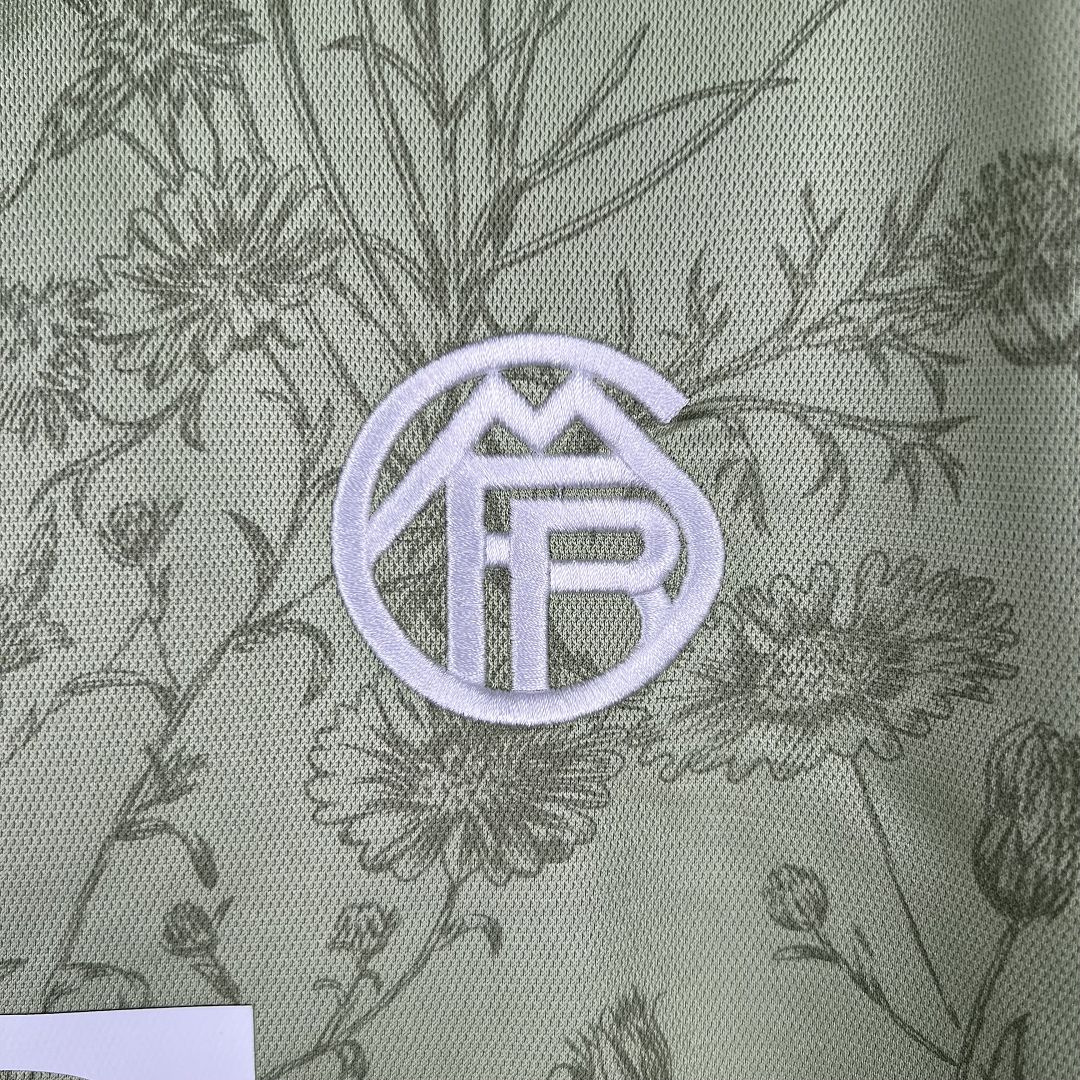 Bayern Munich Wiesn Oktoberfest Jersey 2023/24