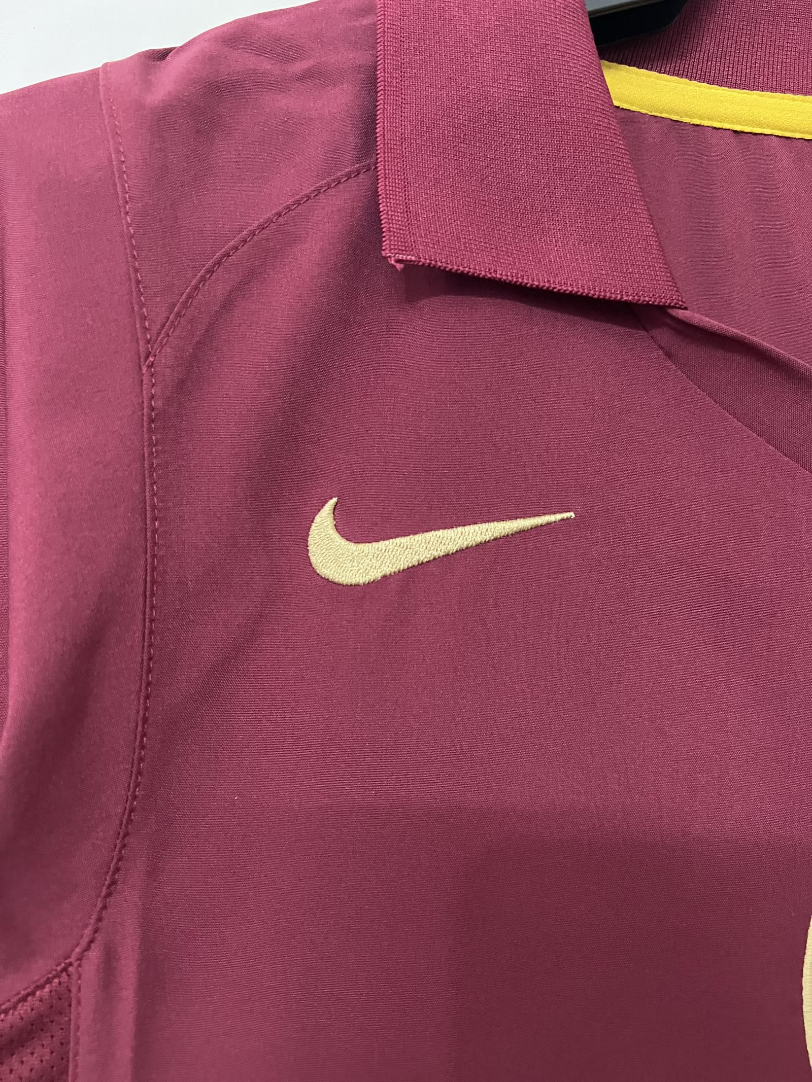 Arsenal Henry #14 Bergkamp #10 Pires #7 FABREGAS #15 Retro Jersey Home 2005/06