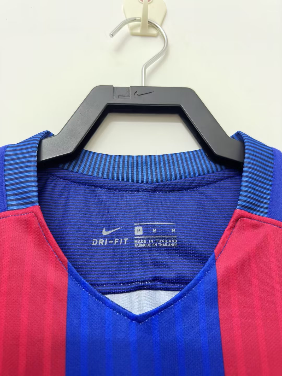 Barcelona Retro Home Jersey 2016/17