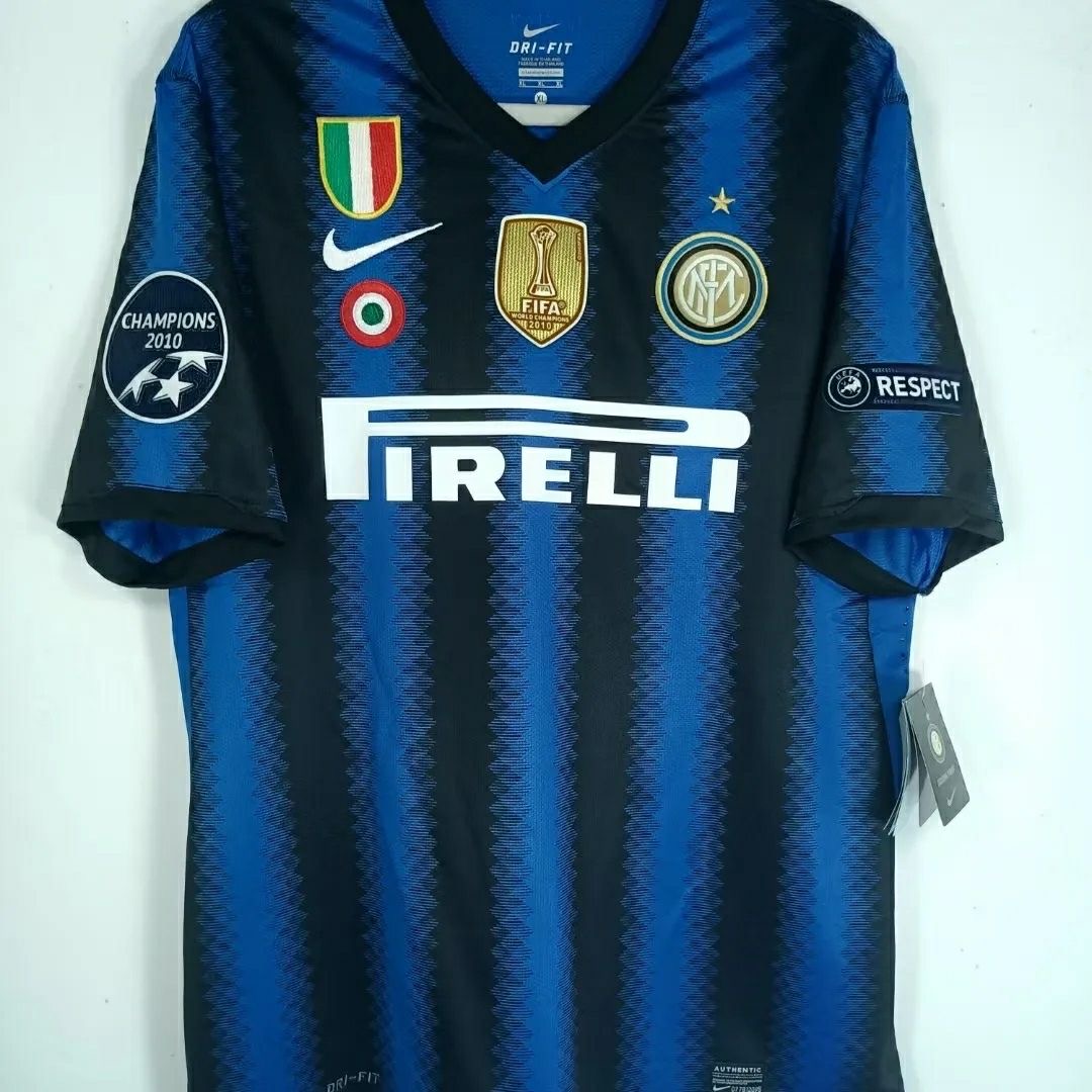 Inter Milan Retro Jersey Home 2010/11