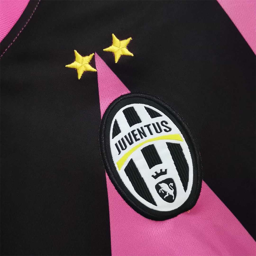 Juventus Retro Jersey Away 2011/12