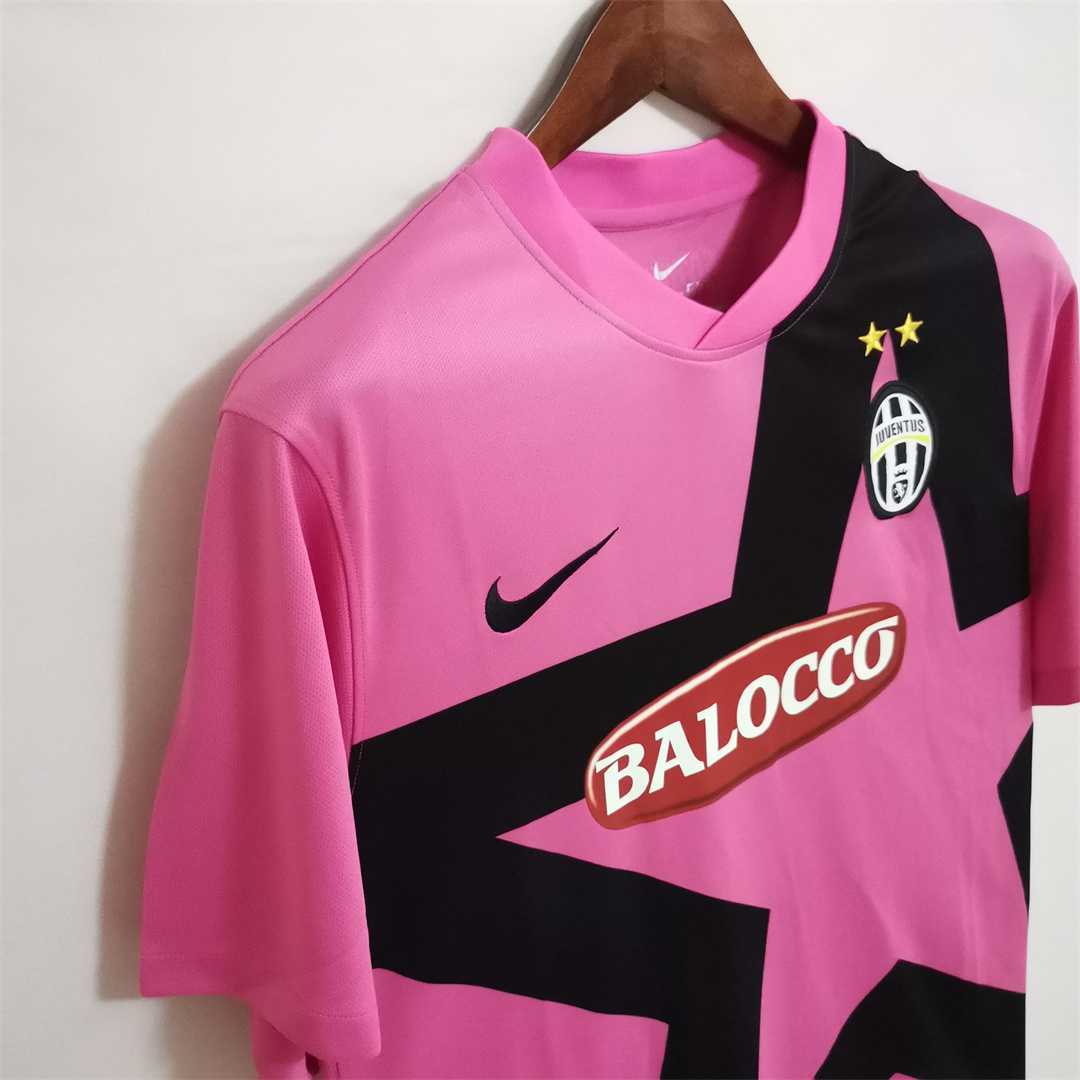 Juventus Retro Jersey Away 2011/12