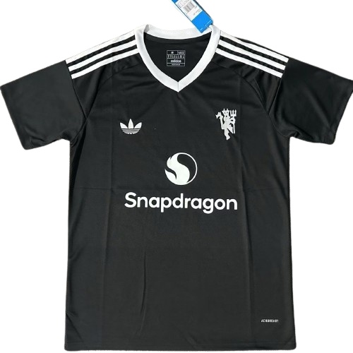 Manchester United Third Goalkeeper Jersey 2024/25