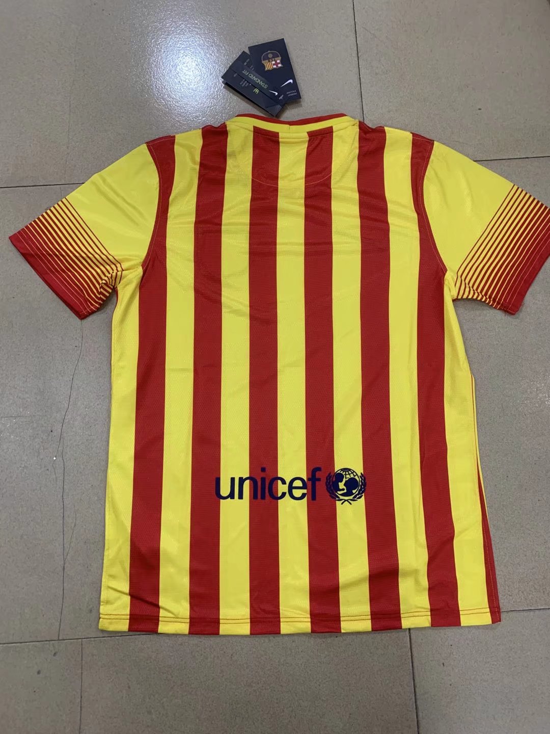 Barcelona XAVI #6 Retro Jersey Away 2013/14