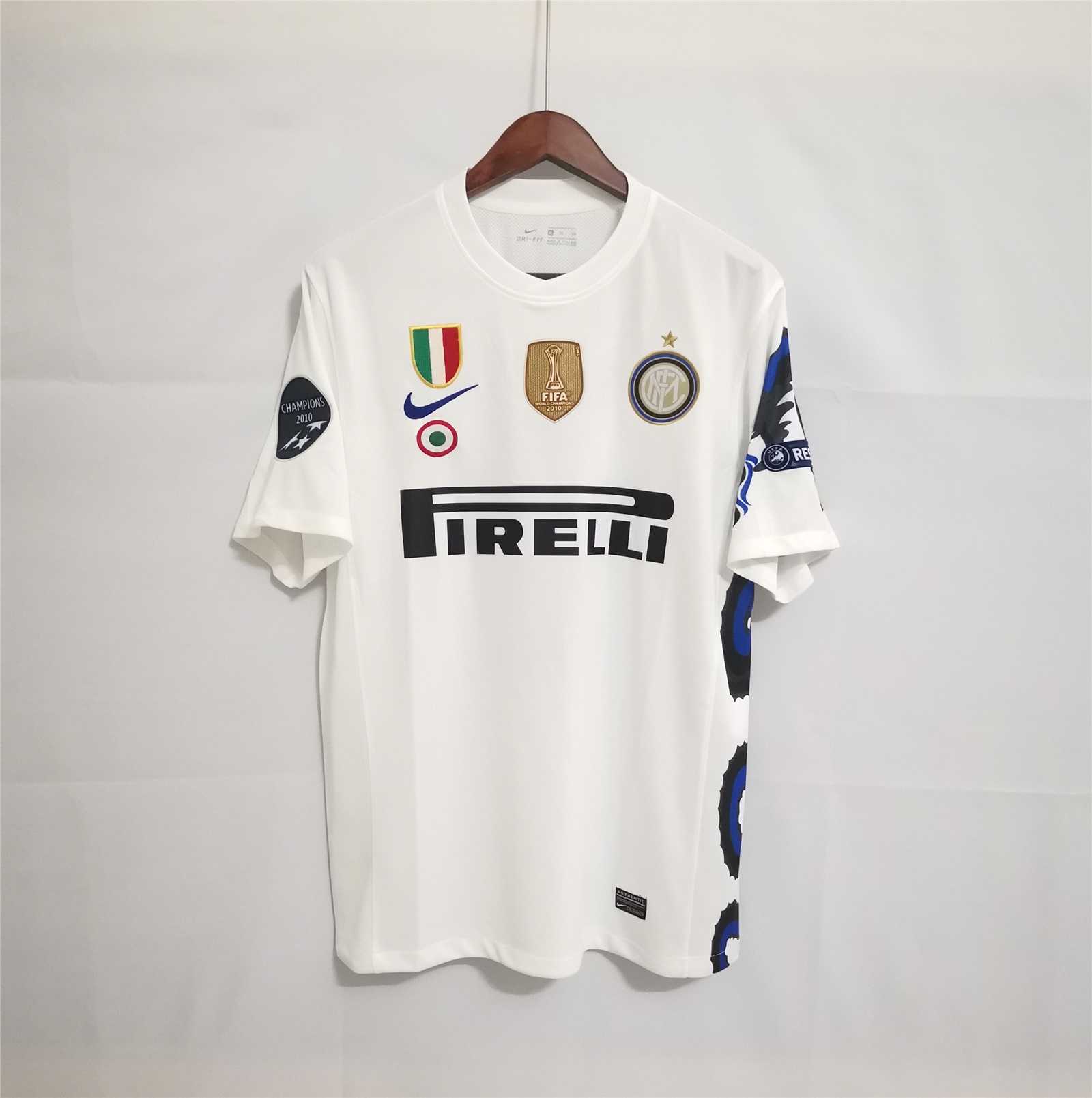 Inter Milan Retro Jersey Away 2010/11