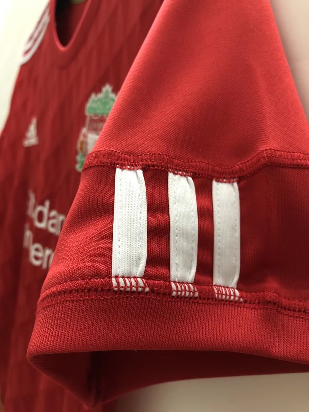 Liverpool Retro Jersey Home 2010/12