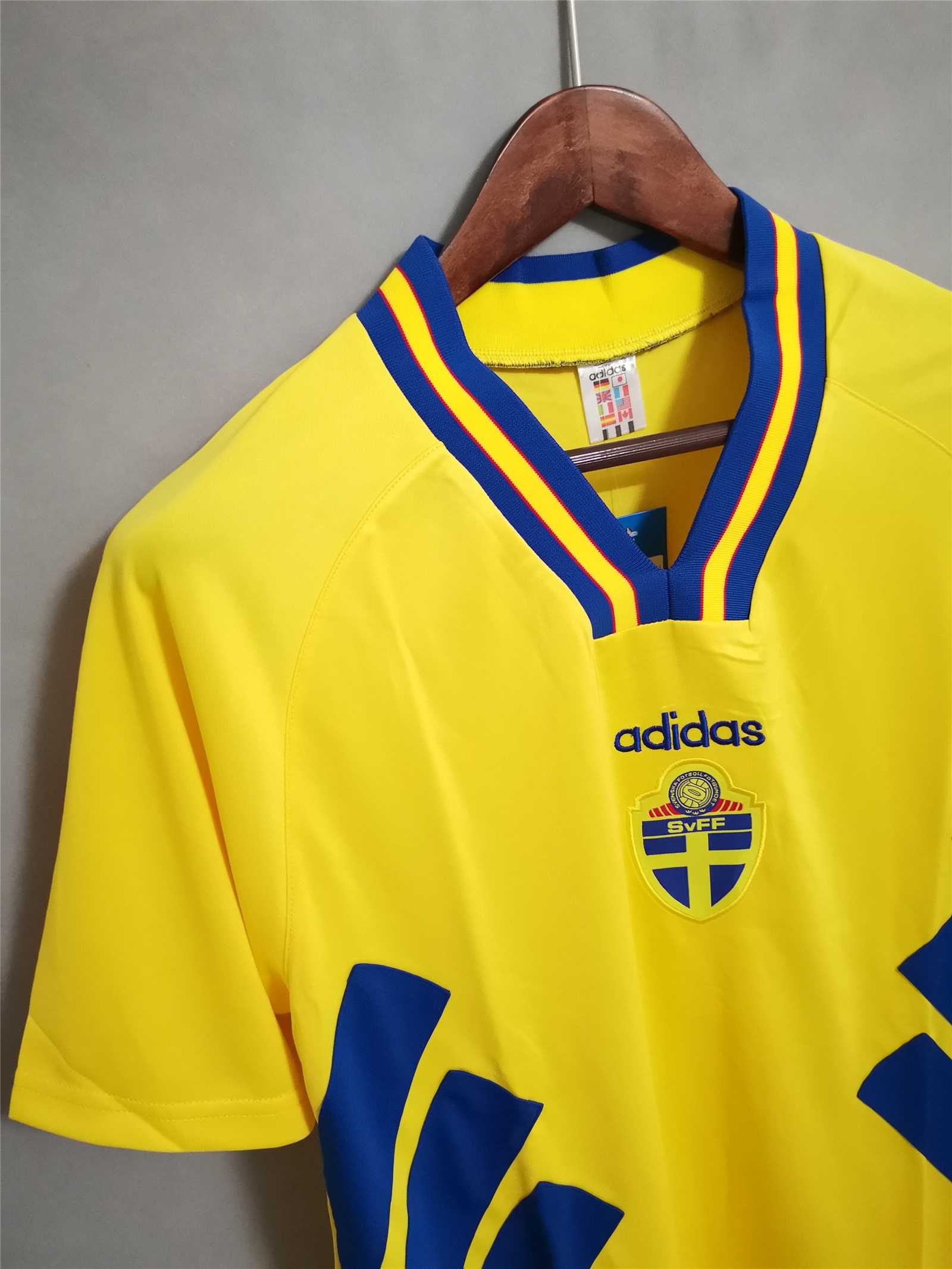 Sweden Retro Jersey Home 1994