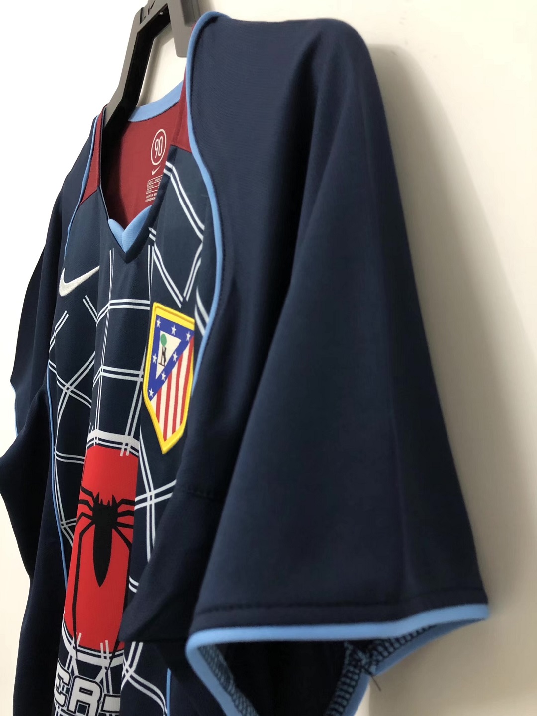 Atletico Madrid Retro Jersey Away 2004/05