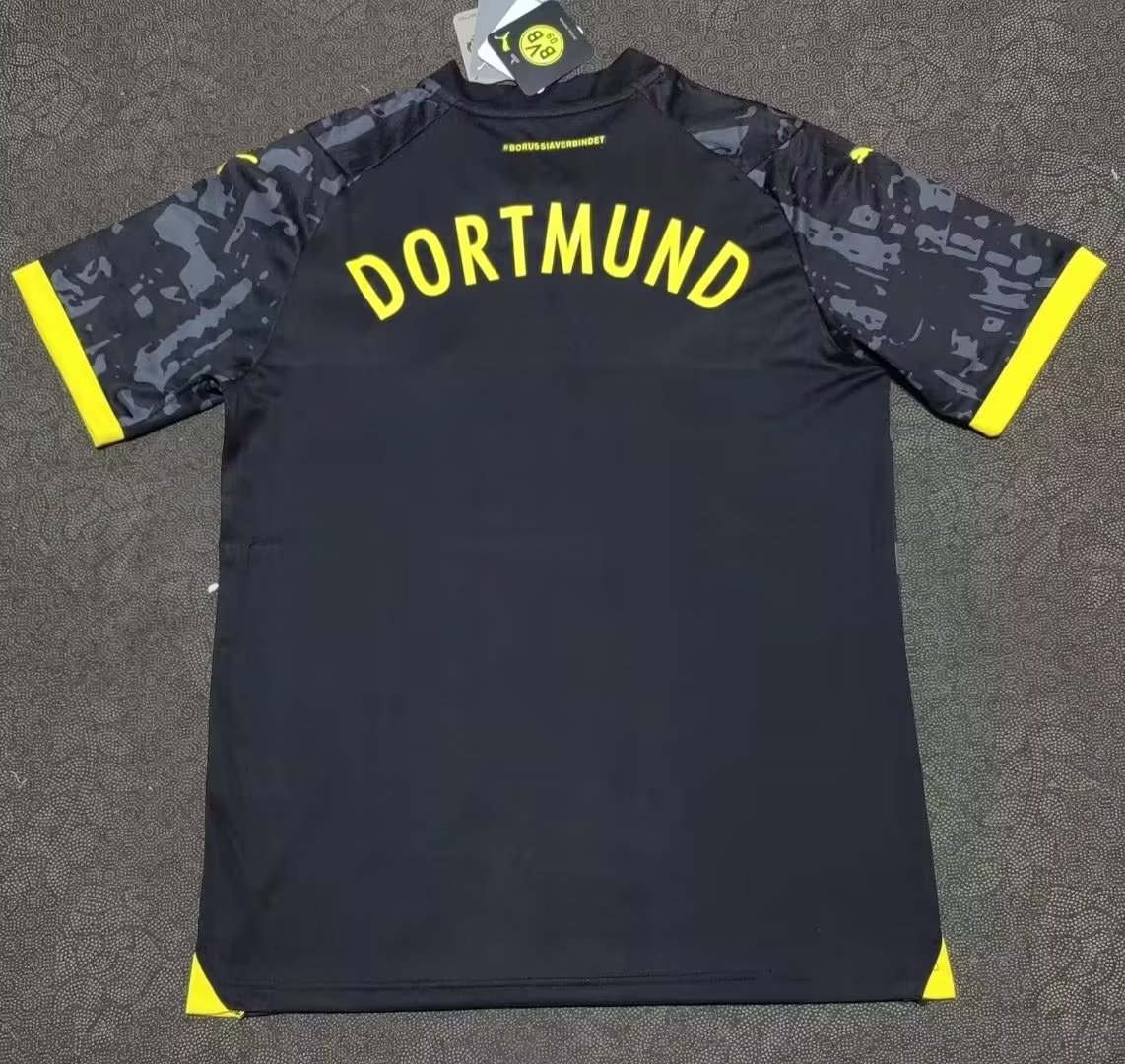 Borussia Dortmund Away Jersey 2023/24