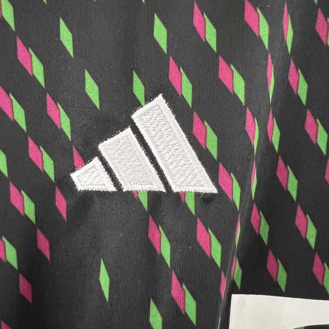 Kids Bayern Munich Away Kit Jersey+Shorts 2023/24