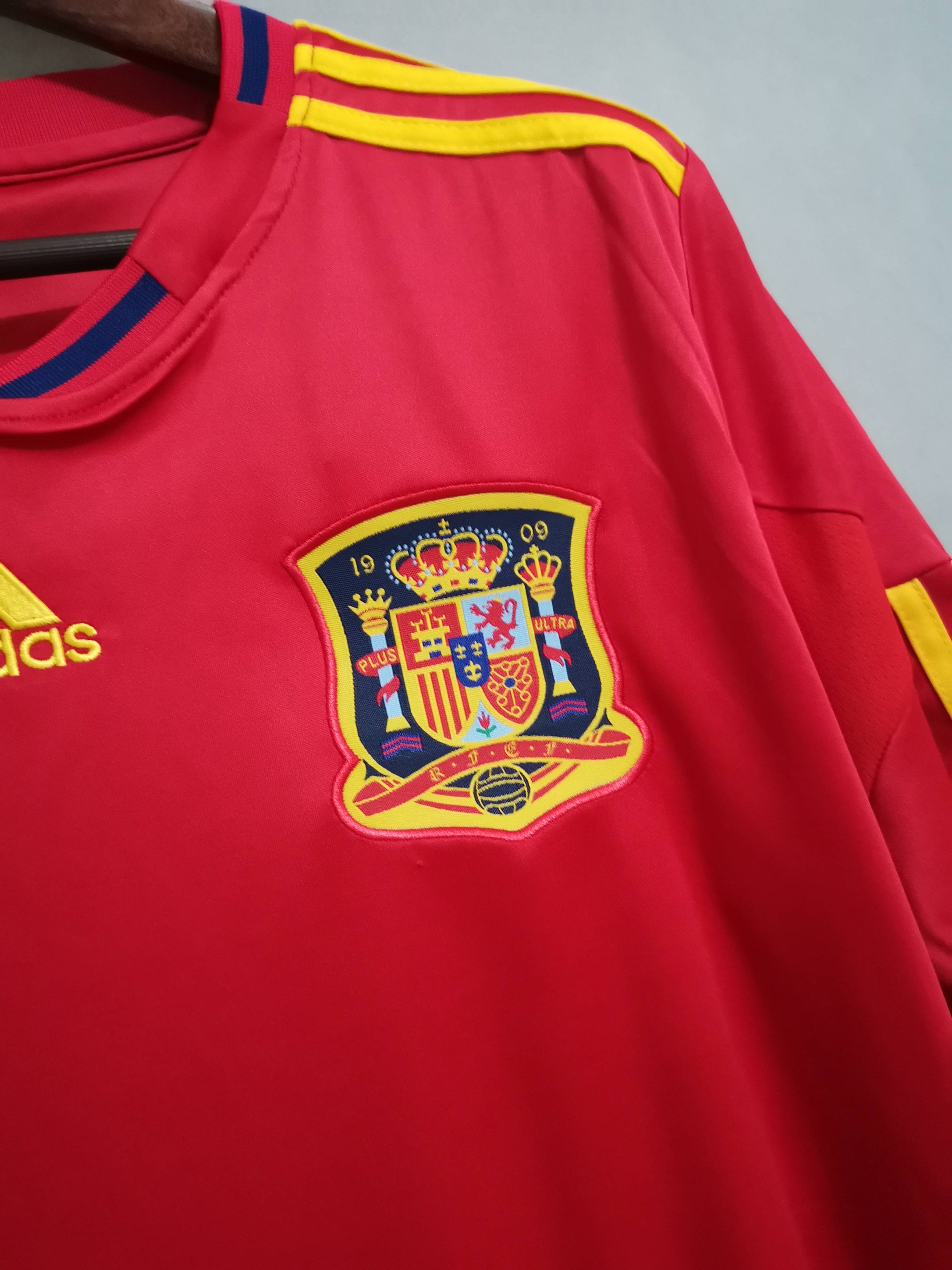 Spain Retro Jersey Home World Cup 2010