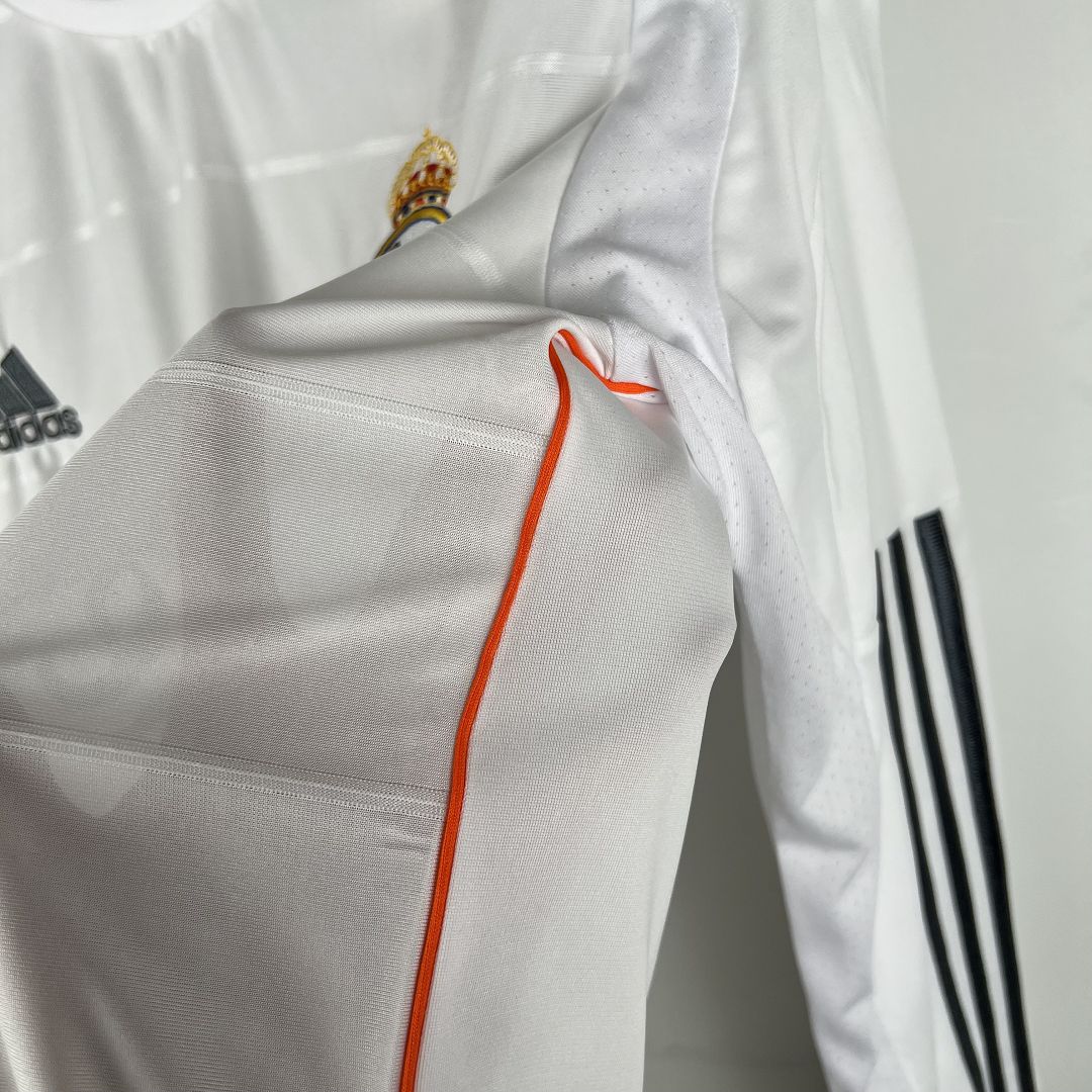 Real Madrid Retro Jersey Home Long Sleeve 2013/14