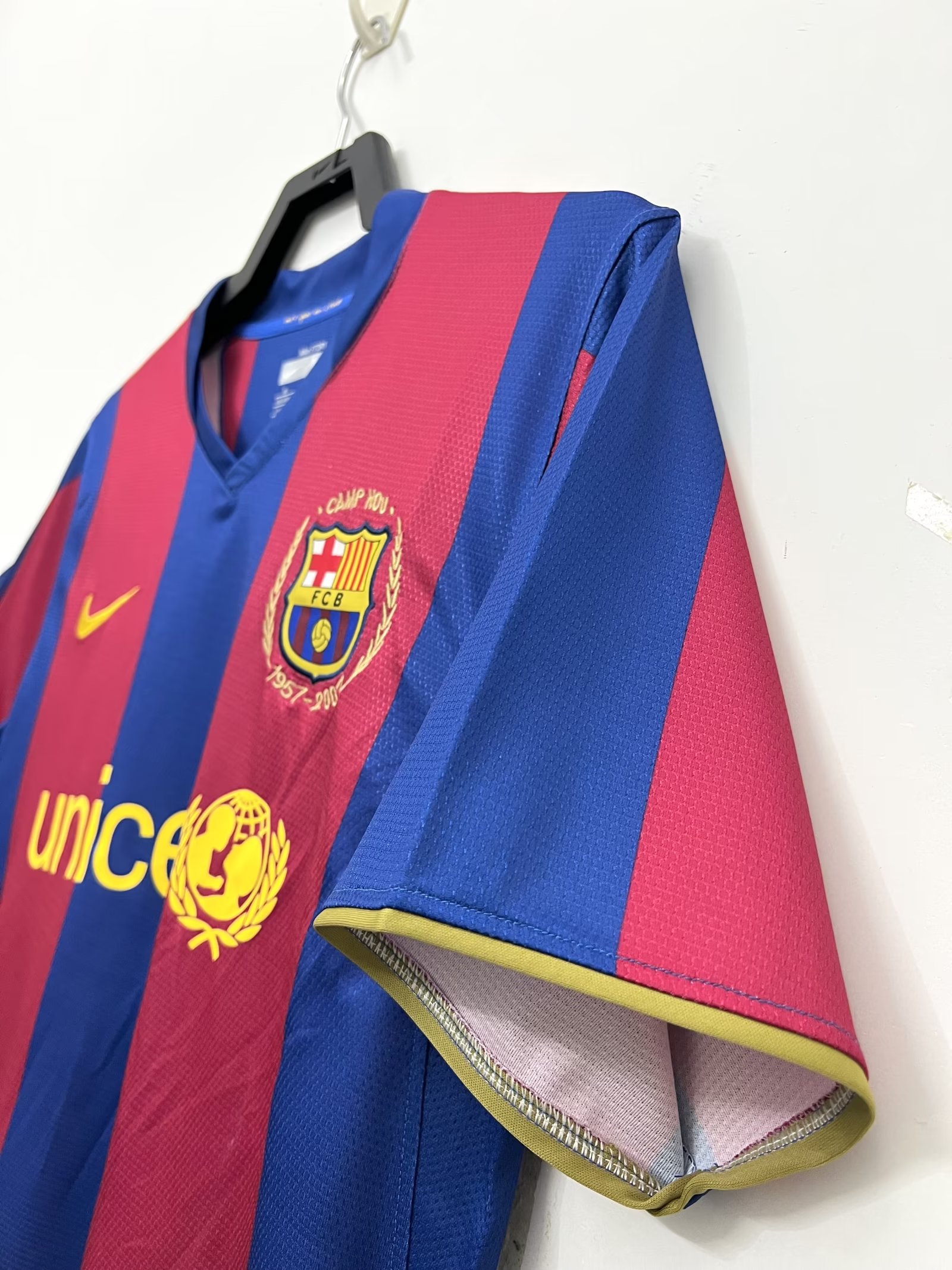Barcelona Retro Jersey 50-Years Anniversary 2007/08